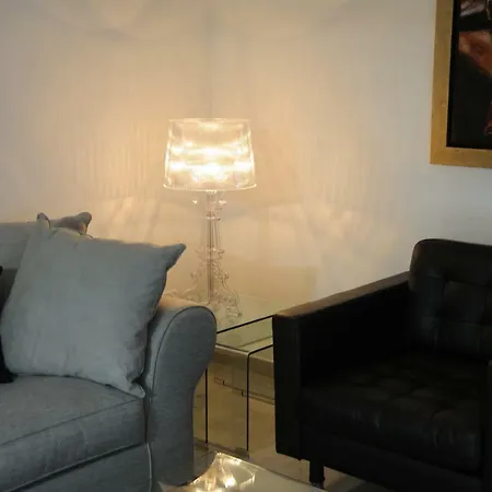 Kennedy Deluxe * Nicosia